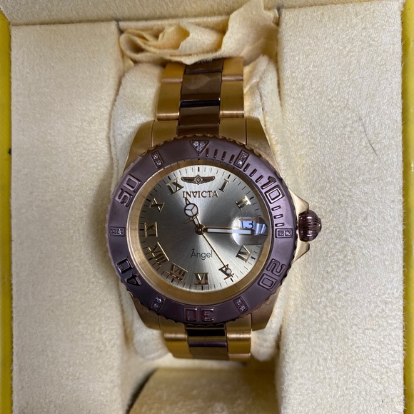 Gold Watch - Picture 5 of 6